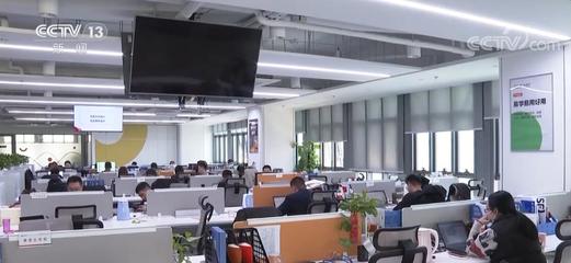 我國軟件產(chǎn)業(yè)規(guī)模突破10萬億元大關(guān)，應(yīng)用軟件服務(wù)成重要增長引擎